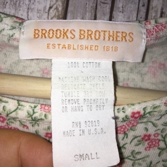 Brooks Brothers Vintage Floral Tee - Picture 4 of 4